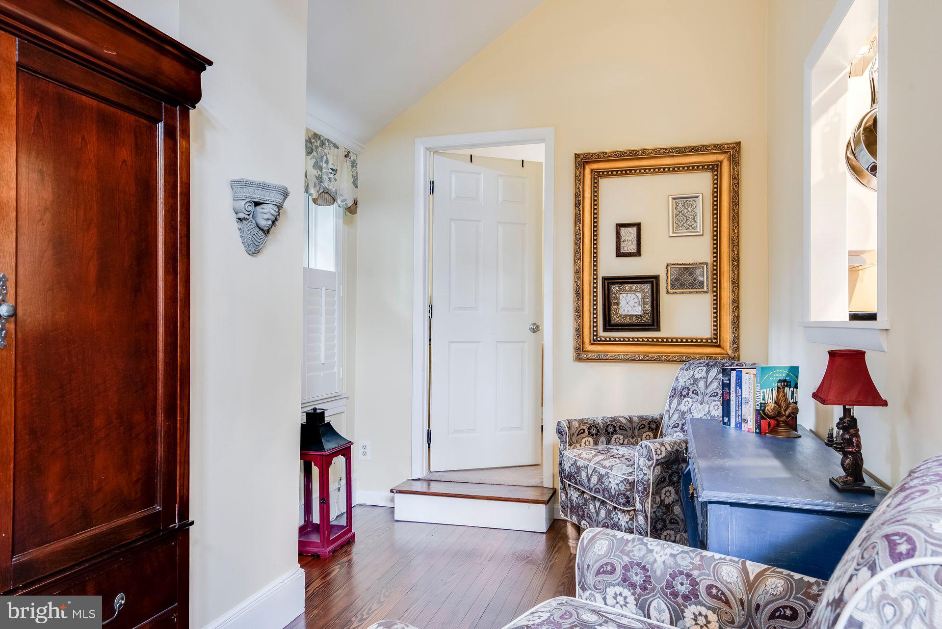 HISTORIC DISTRICT - Residential