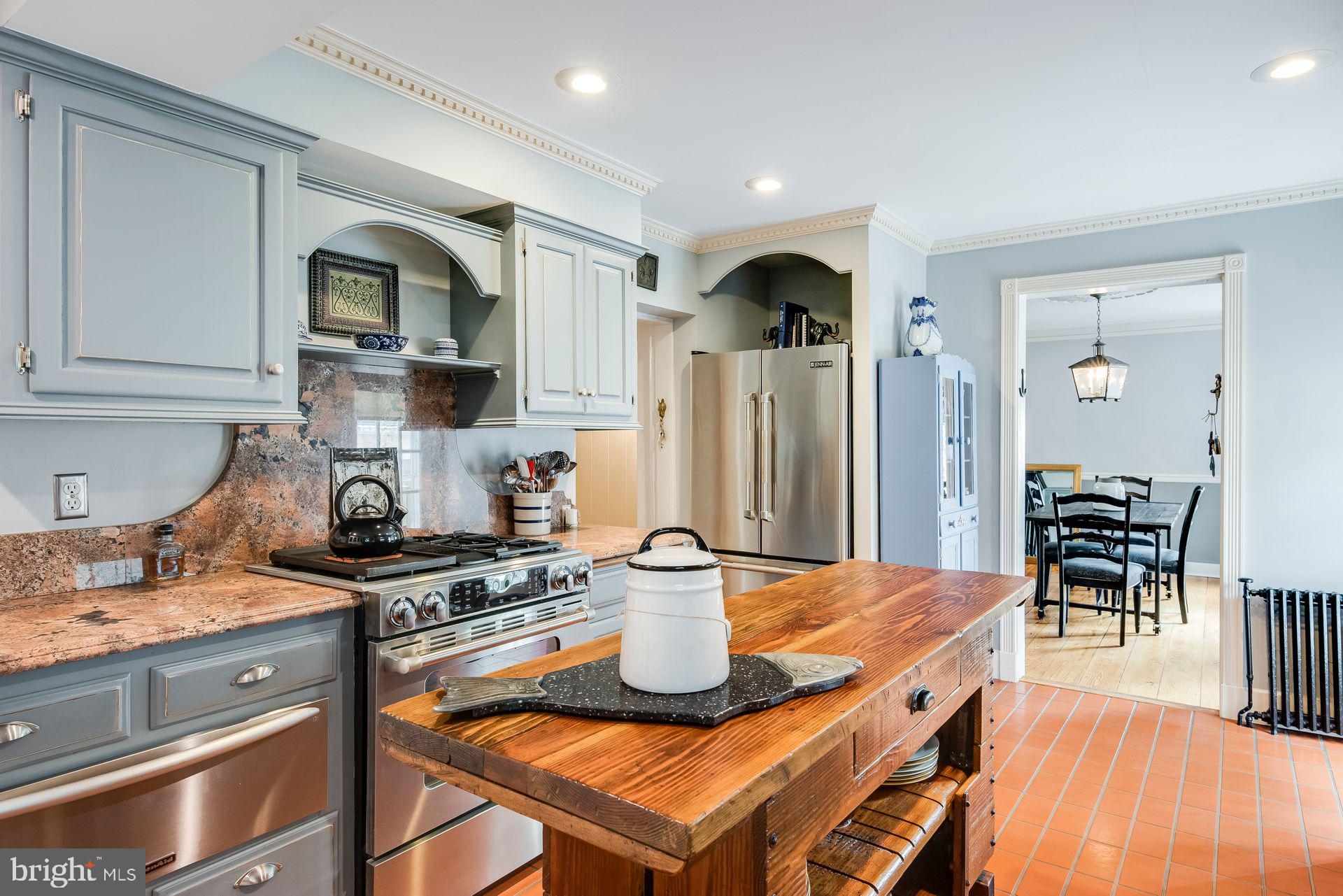 HISTORIC DISTRICT - Residential