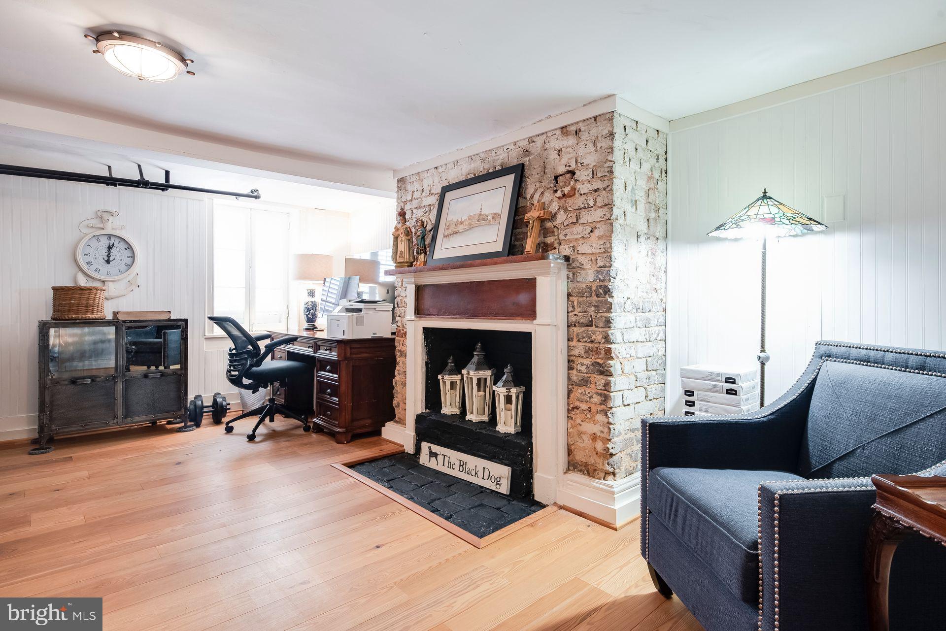 HISTORIC DISTRICT - Residential