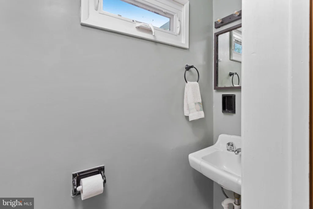 Additional image 11 of 15 Crosswicks Street REAR Unit, Bordentown, NJ 08505