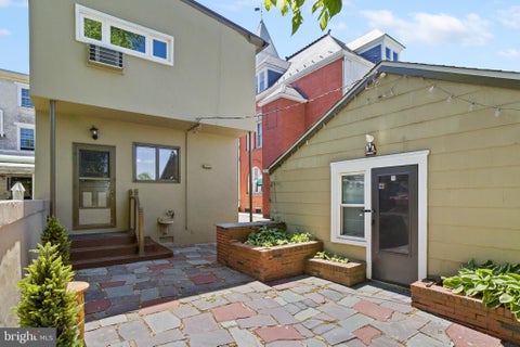 Townhouse For Rent - 15 Crosswicks Street #REAR UNIT<br/> BORDENTOWN, NJ 08505