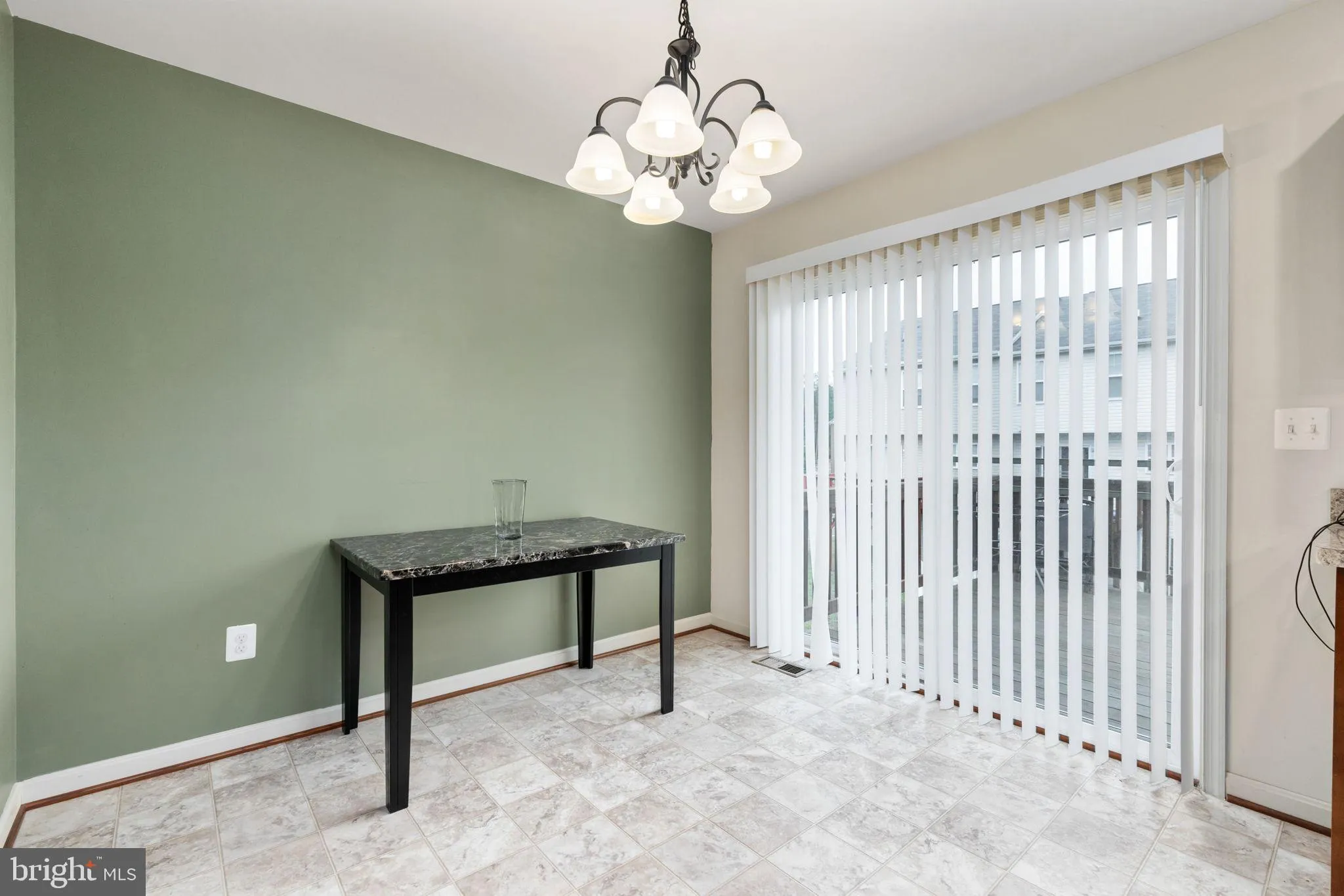 Ruther Glen, Virginia 22546, United States, 3 Bedrooms Bedrooms, ,4 BathroomsBathrooms,Residential,Active,253562