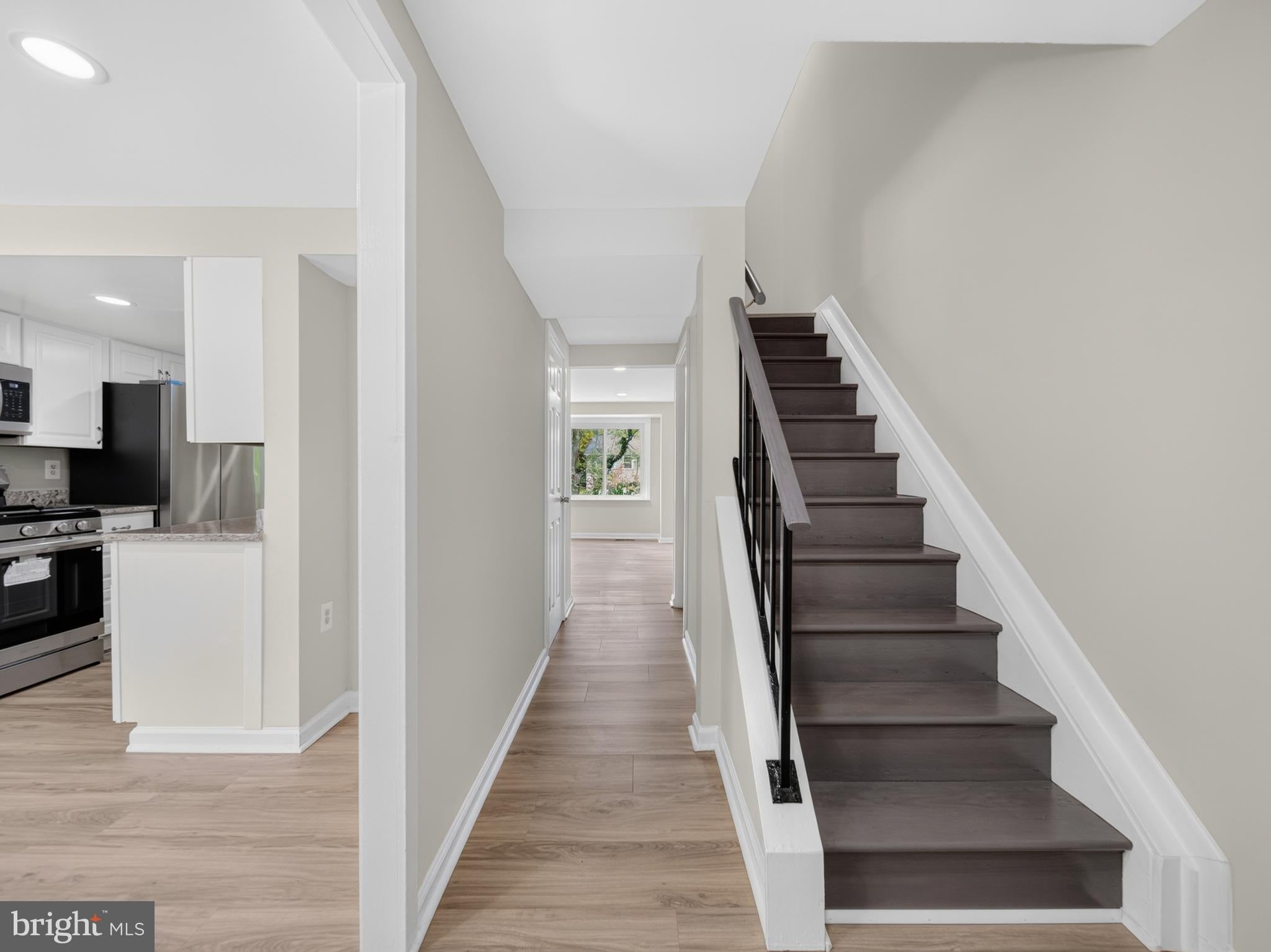 5443 HILDEBRAND COURT