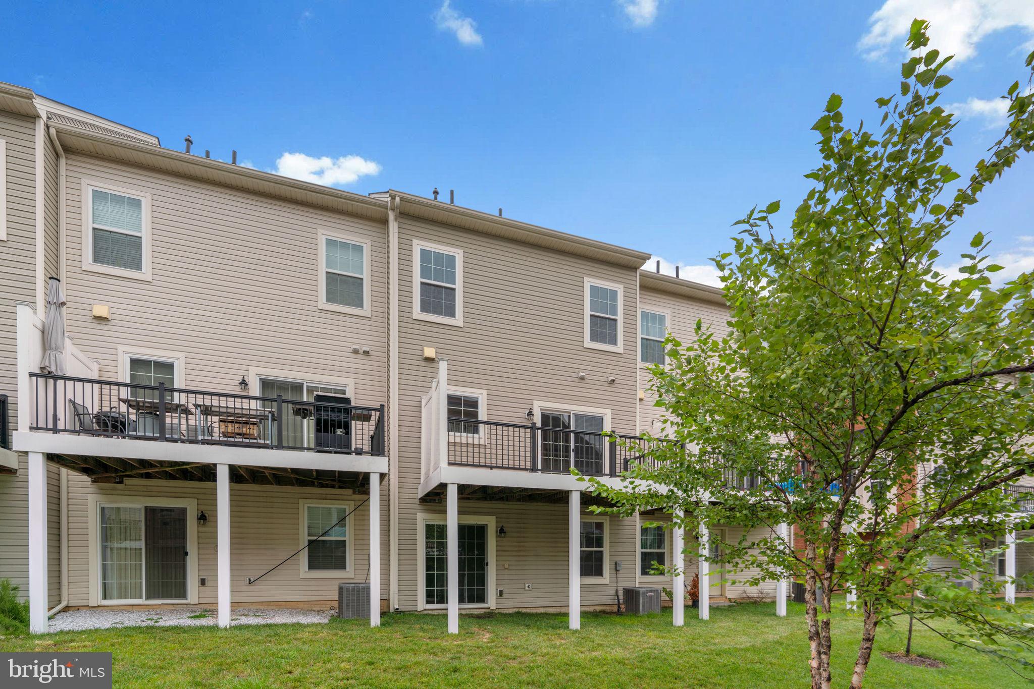 BLUE STREAM - Residential