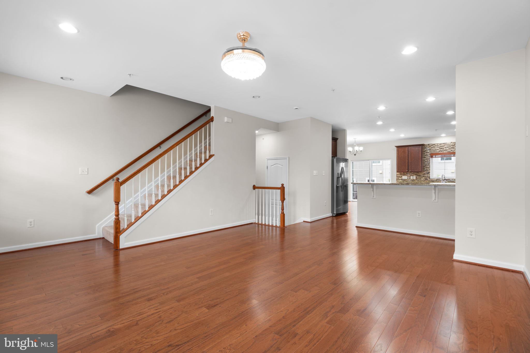 BLUE STREAM - Residential