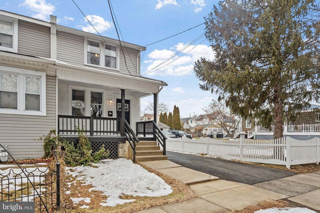 Photo of 22 Lexington Avenue, LANSDOWNE, PA 19050 (MLS # PADE2108522)