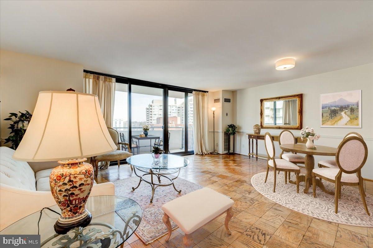 CHEVY CHASE - Residential Lease