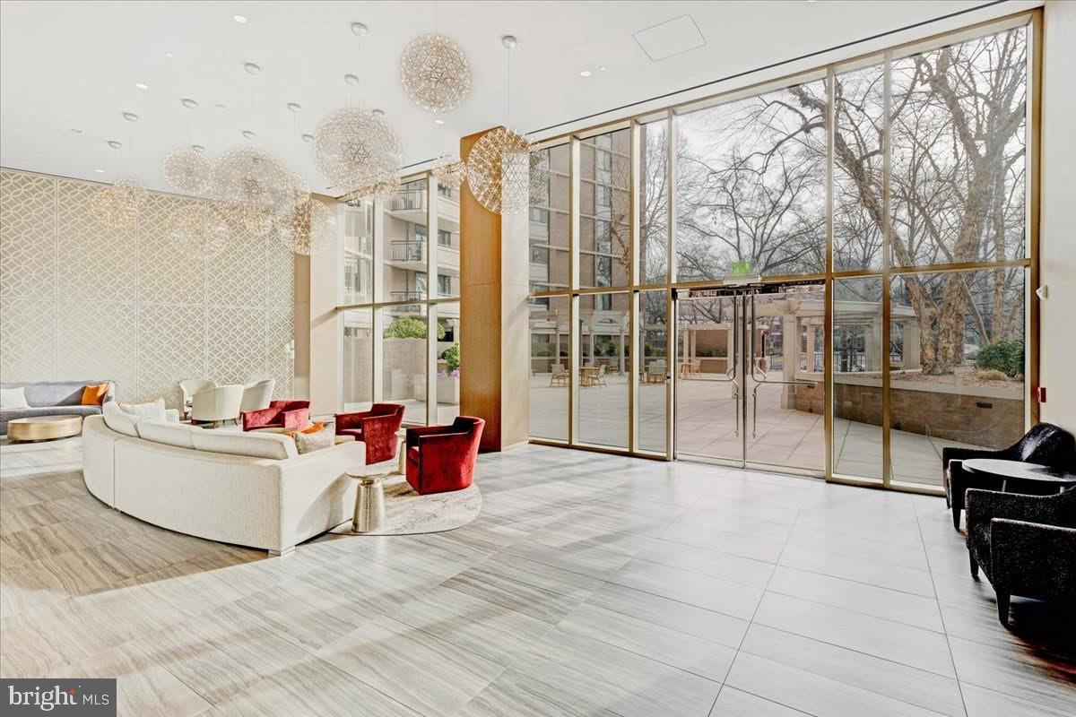 CHEVY CHASE - Residential Lease