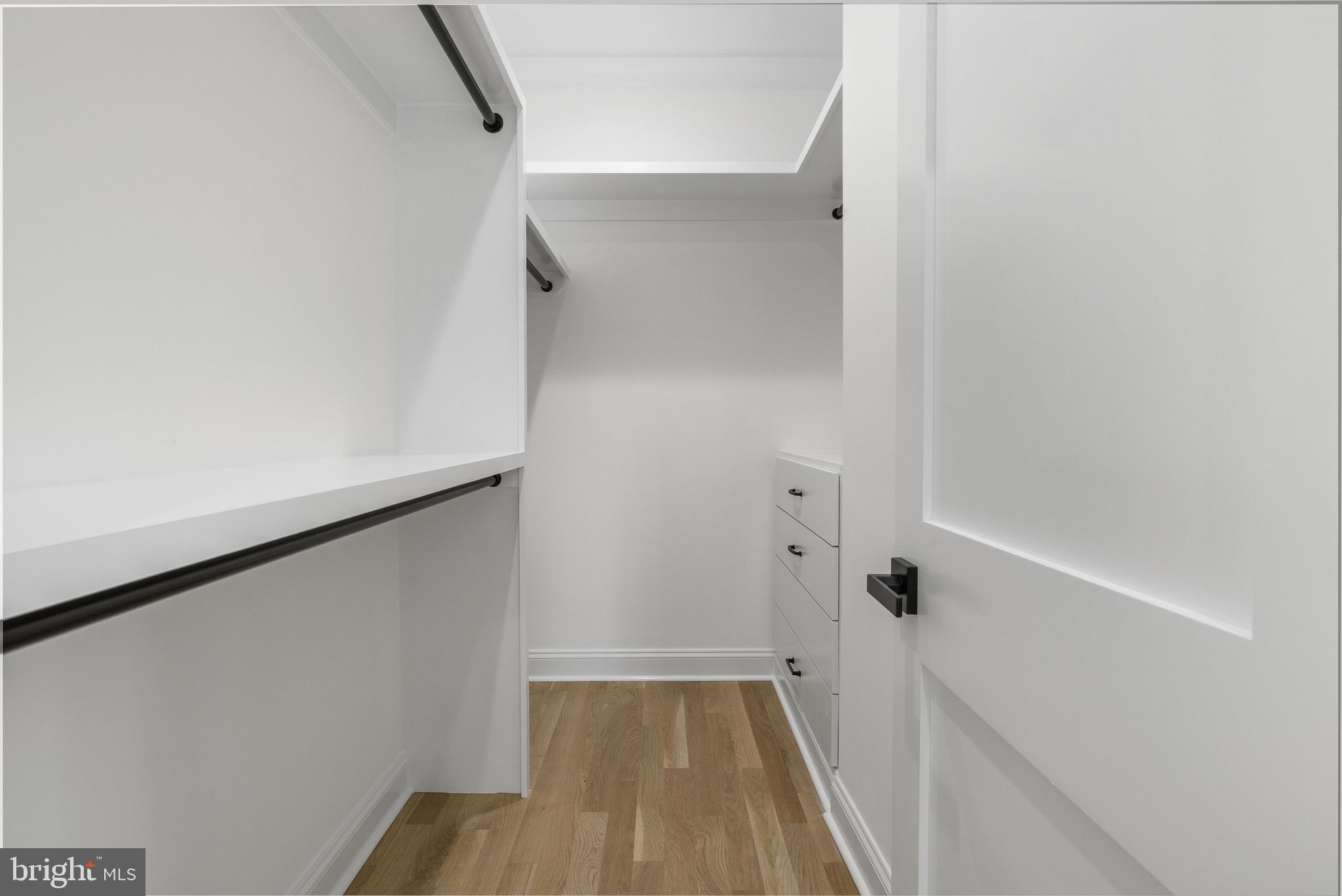 GREENACRES - Residential