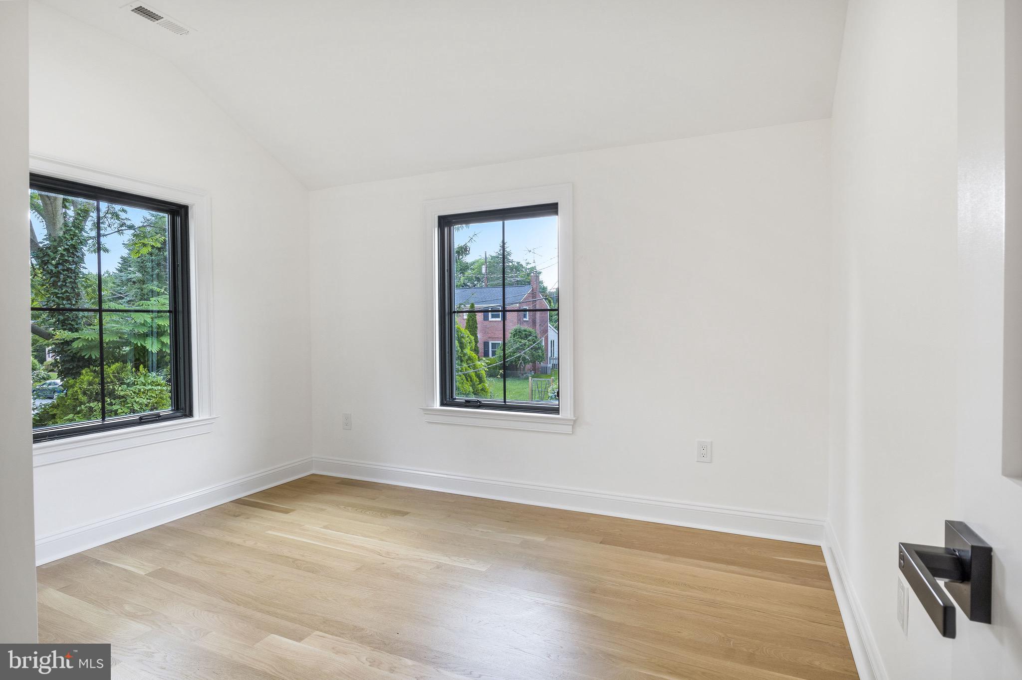 GREENACRES - Residential