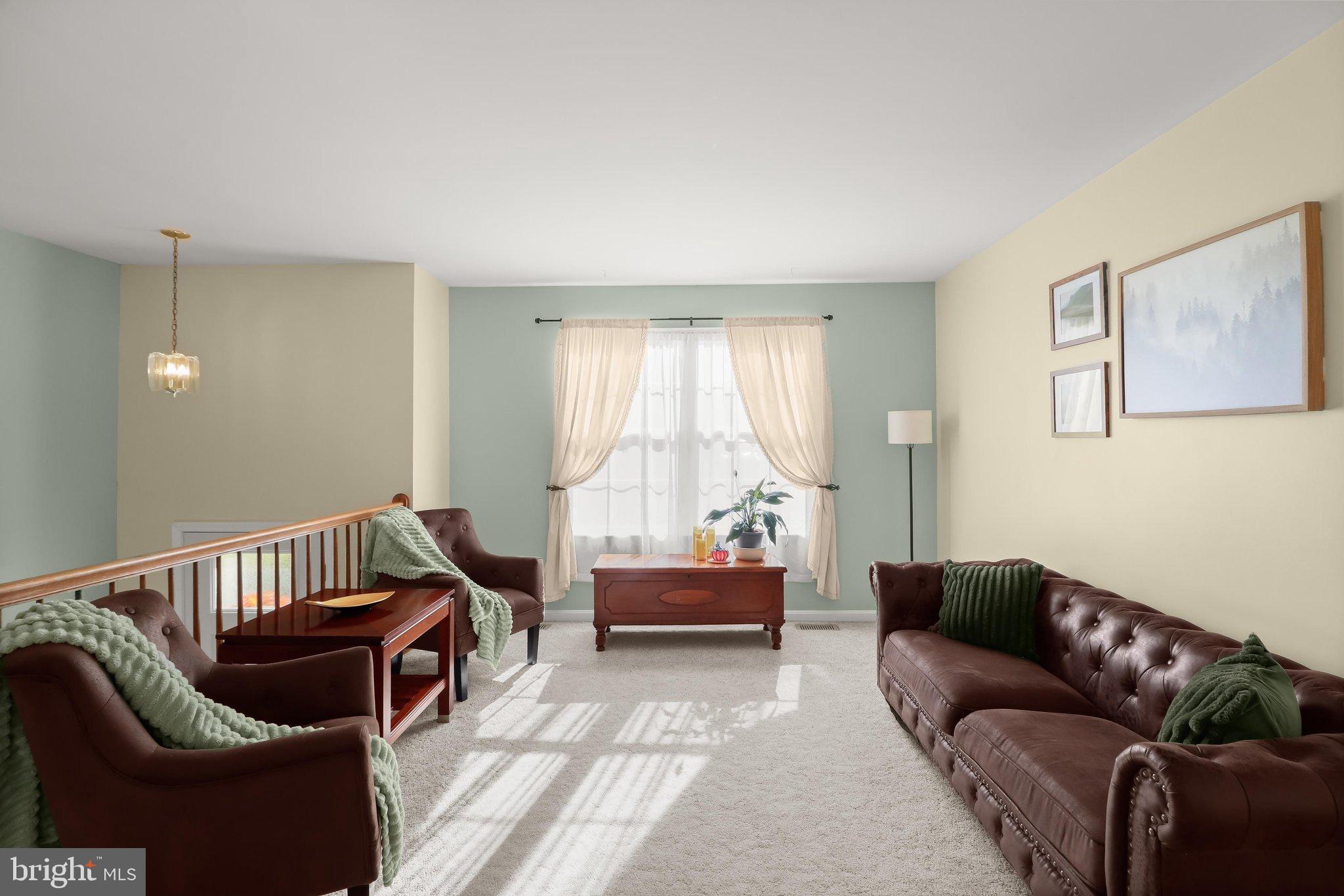 3324 SUTTON COURT