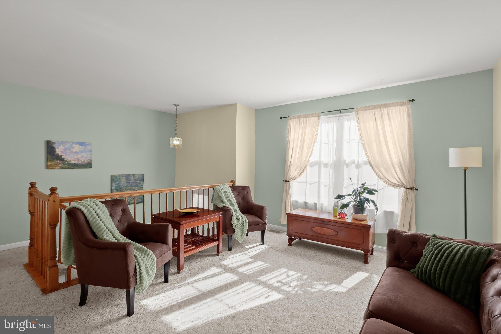 3324 SUTTON COURT