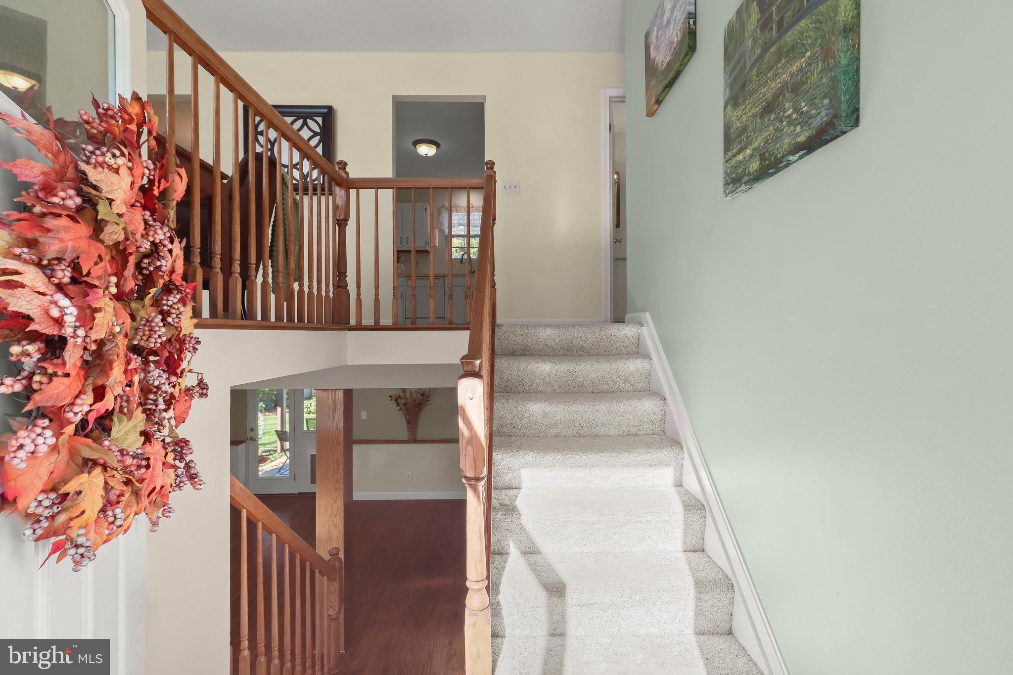 3324 SUTTON COURT