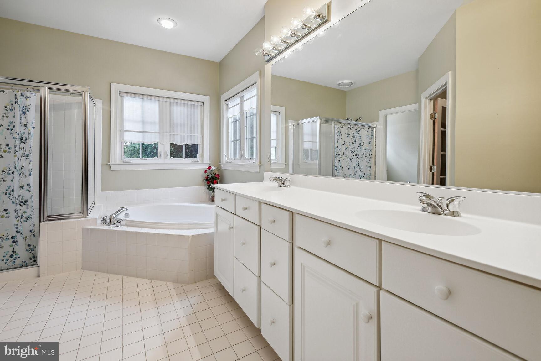 REGENCY AT LEISURE WORLD - Residential