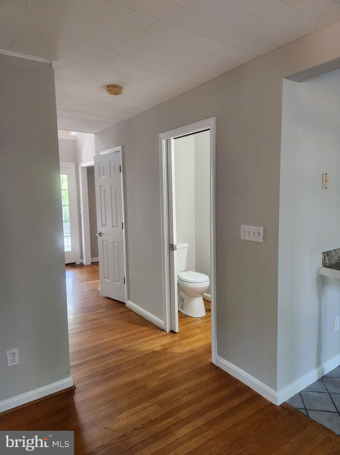 LAKE OF THE WOODS - Residential Lease