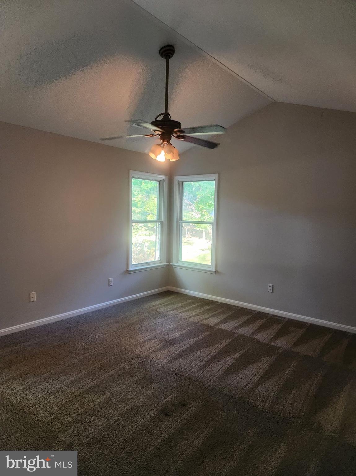 LAKE OF THE WOODS - Residential Lease