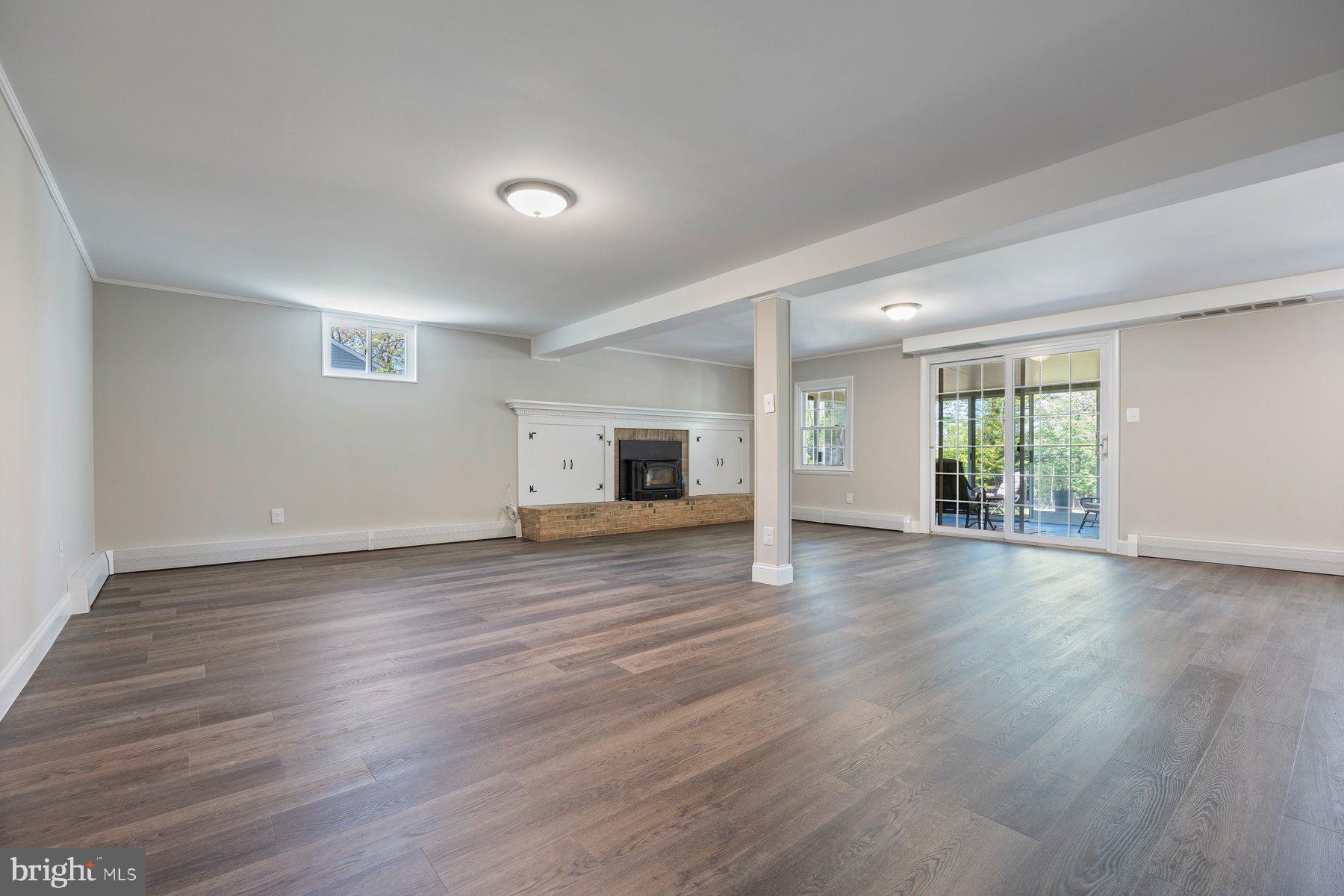 WORTHINGTON - Residential