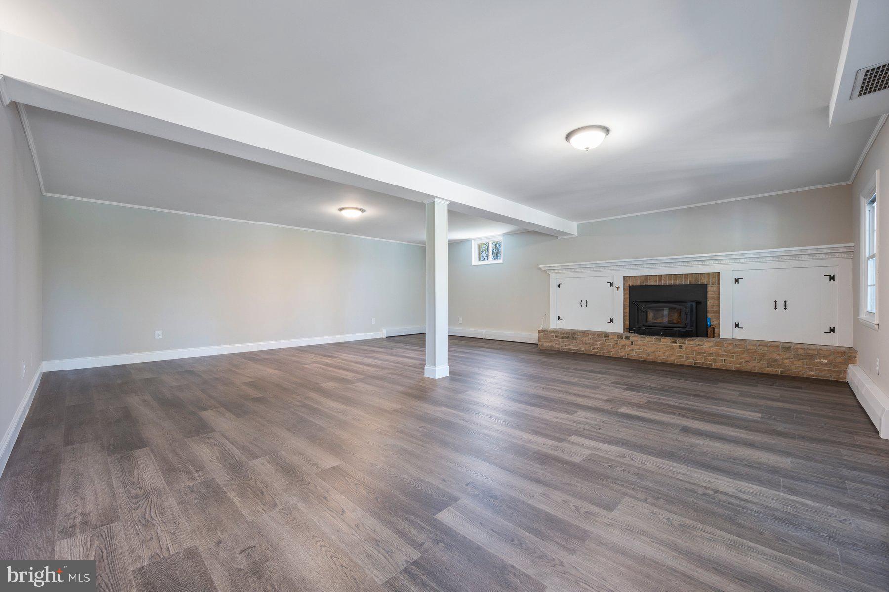 WORTHINGTON - Residential