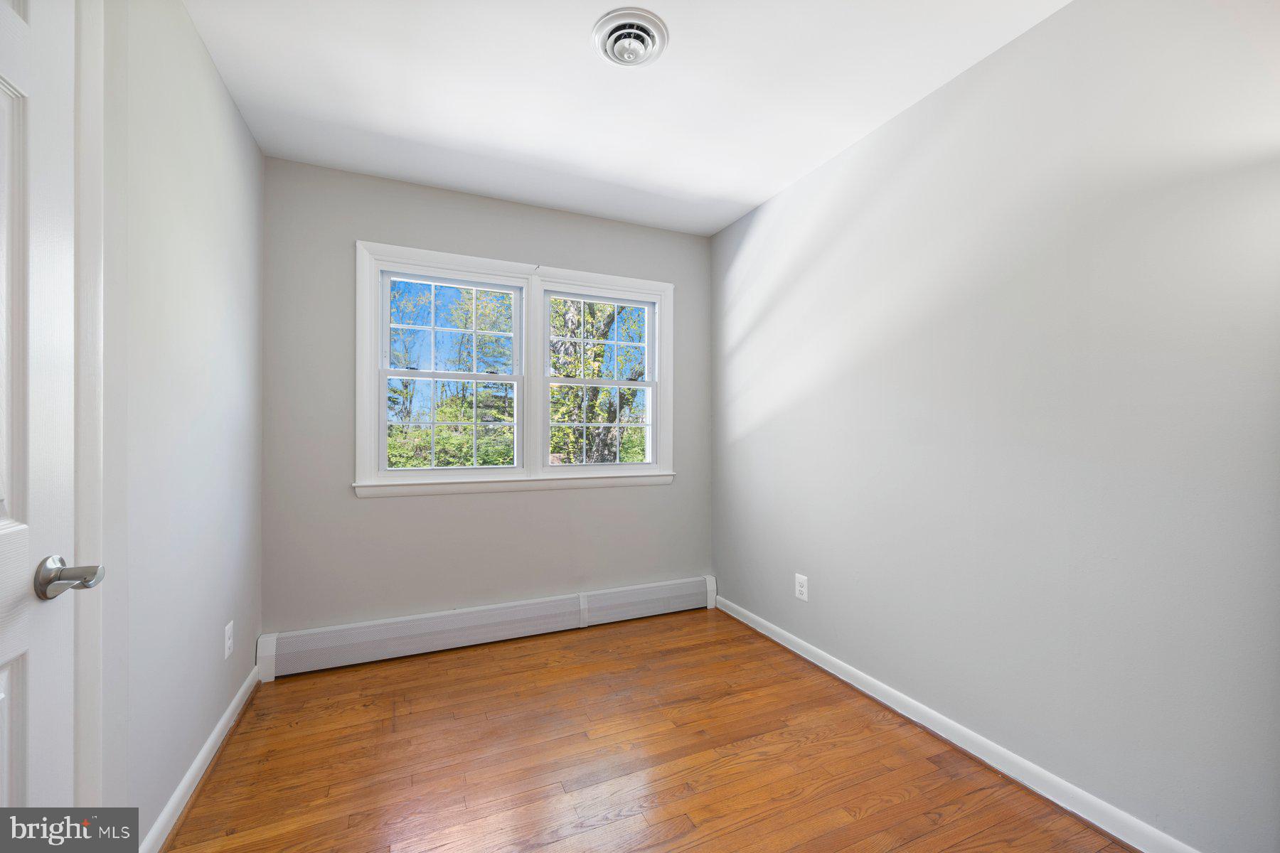 WORTHINGTON - Residential