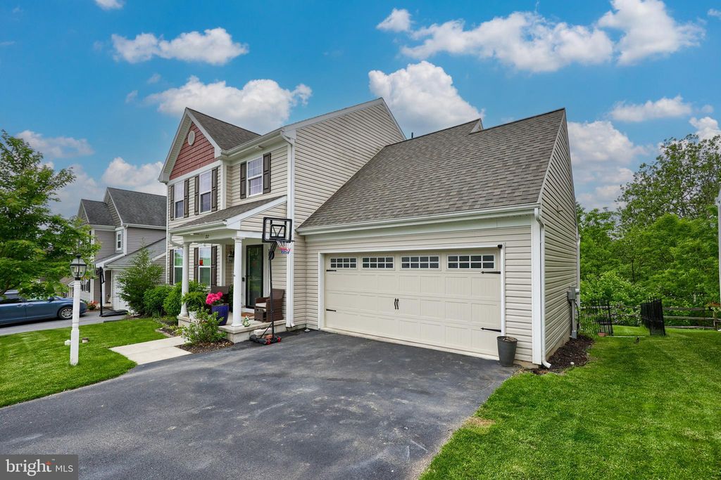 Photo of 212 Kenneth Drive, LEOLA, PA 17540 (MLS # PALA2069978)