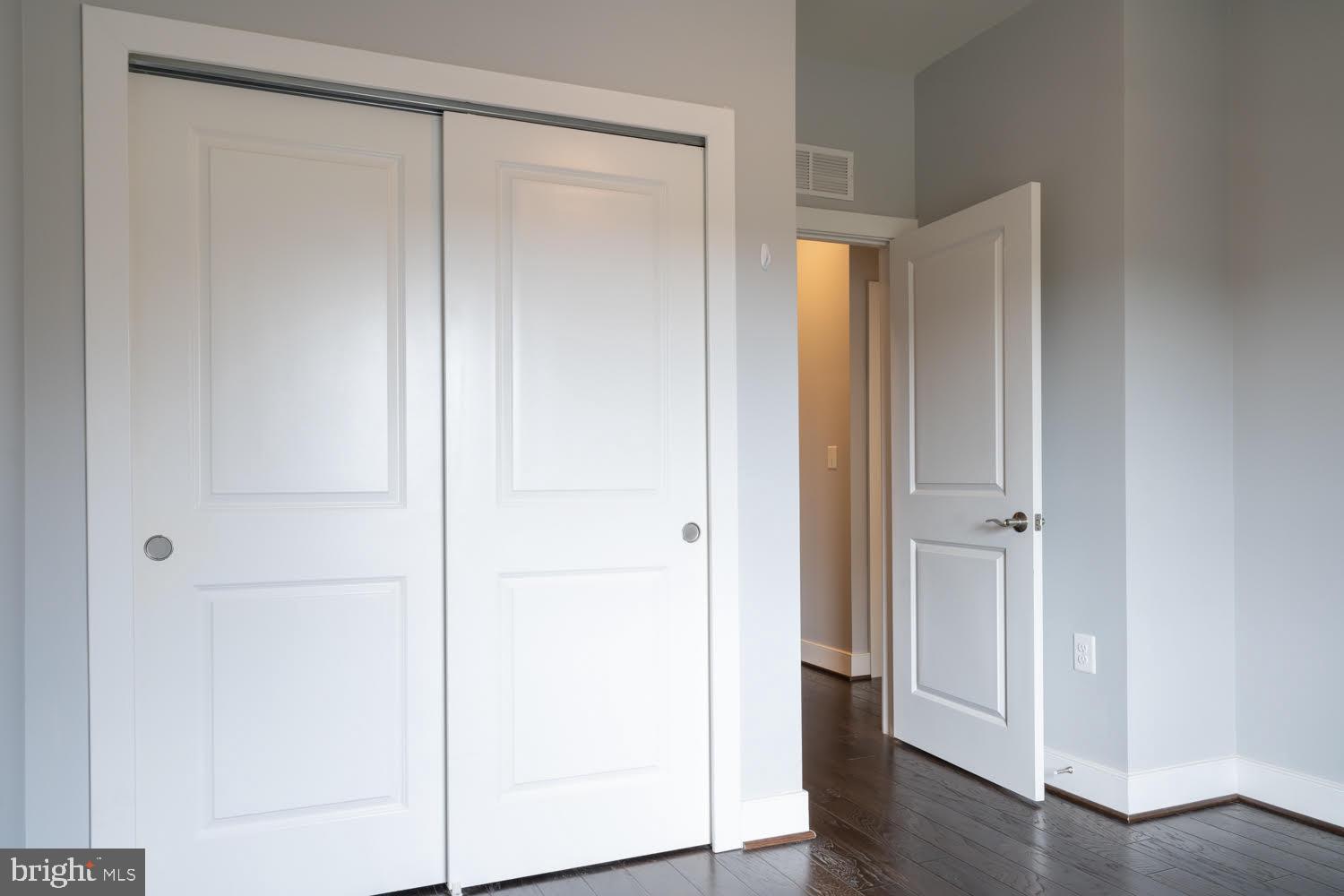 POTOMAC YARD - Residential Lease
