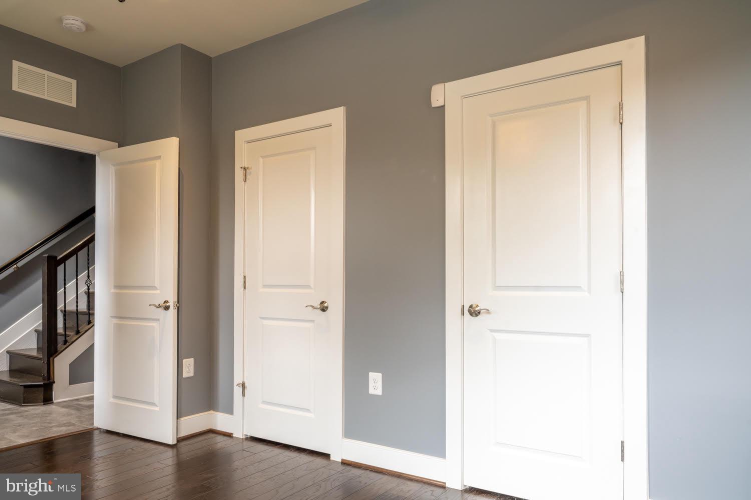 POTOMAC YARD - Residential Lease