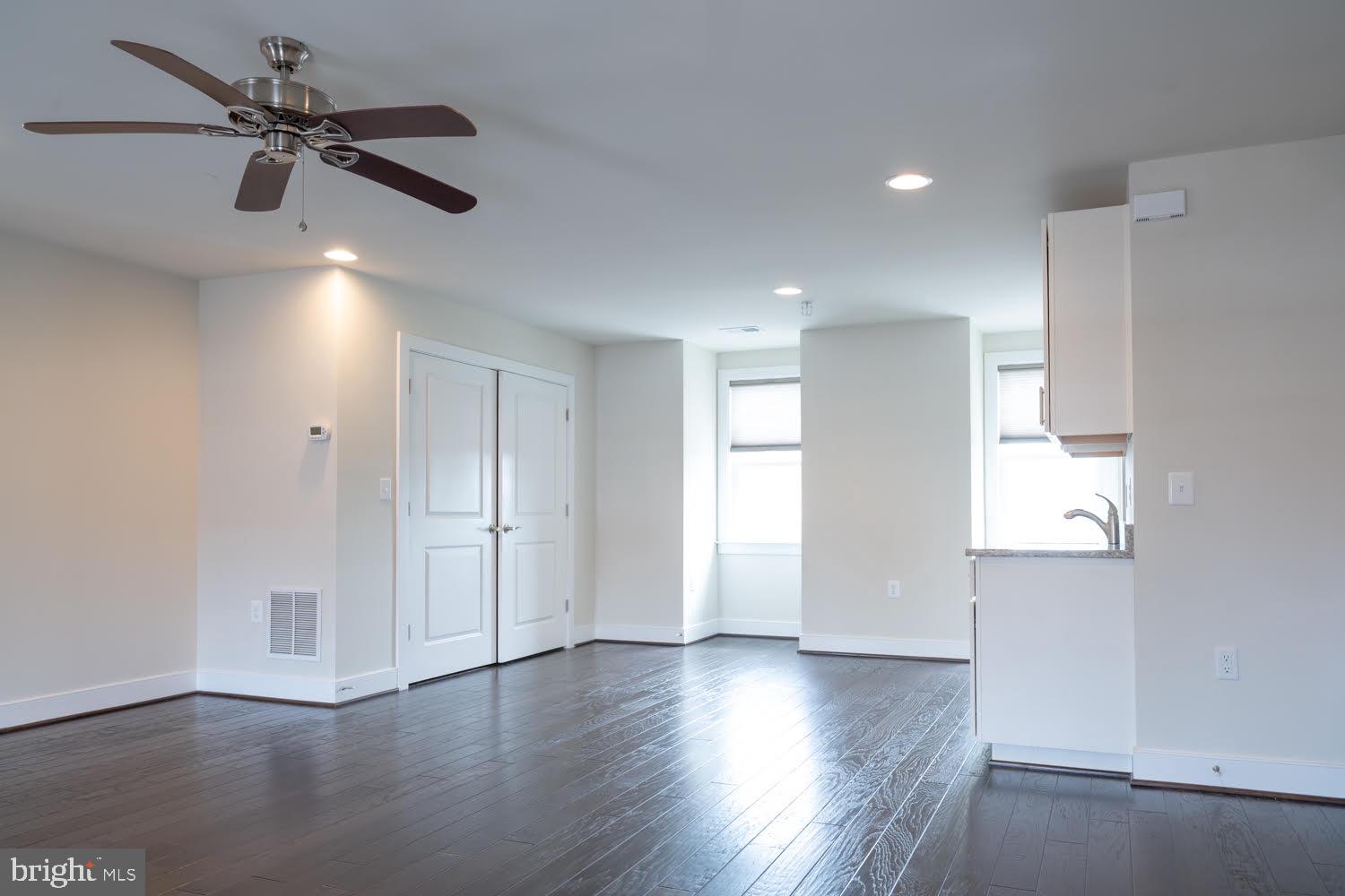 POTOMAC YARD - Residential Lease