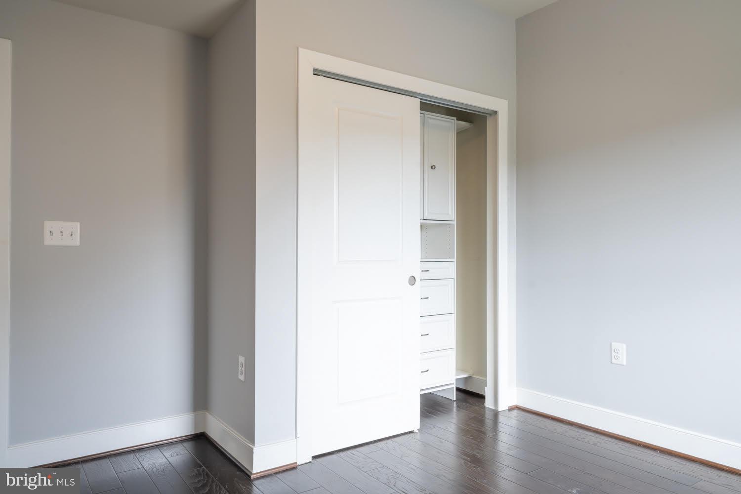 POTOMAC YARD - Residential Lease