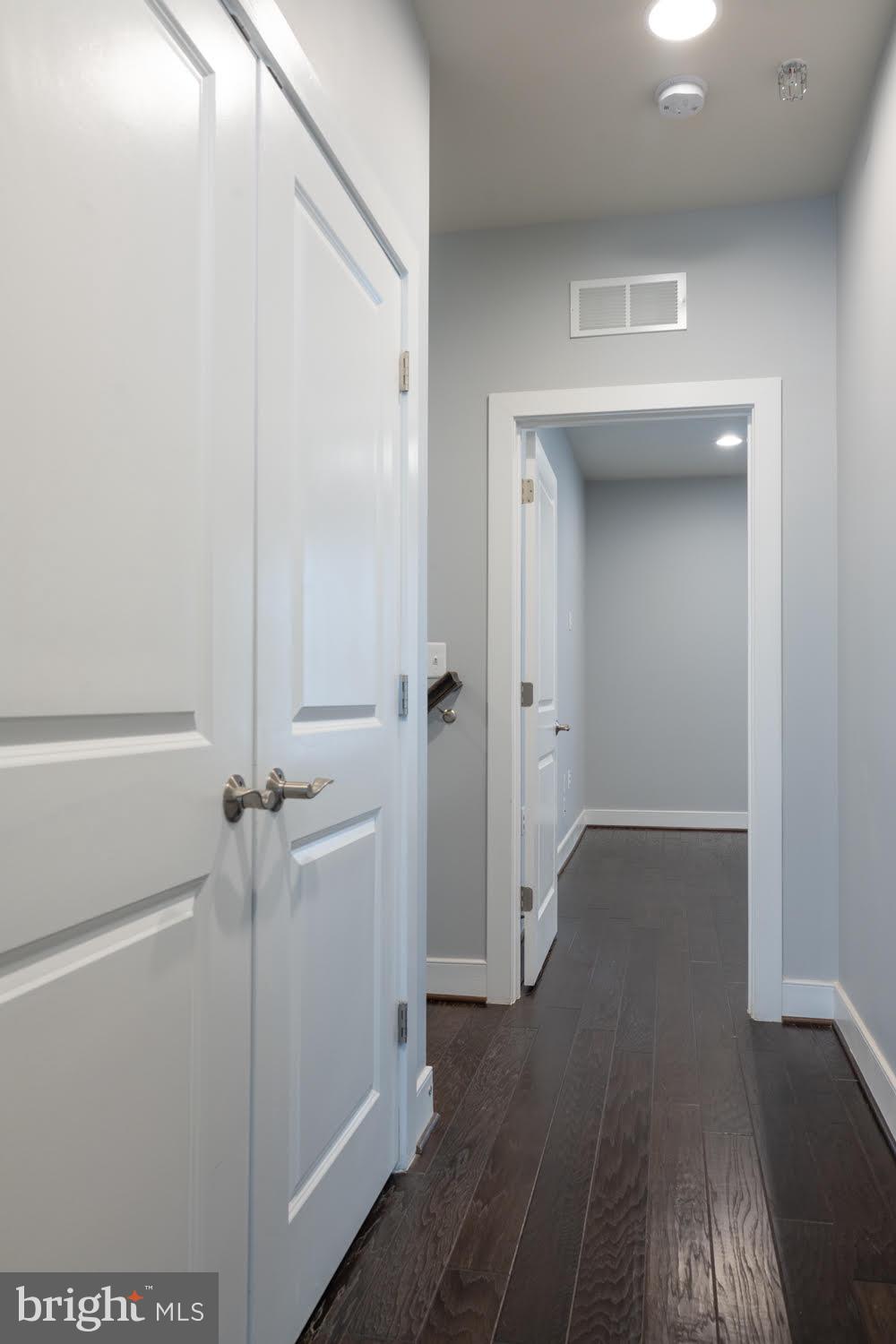POTOMAC YARD - Residential Lease