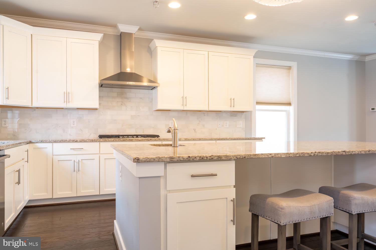 POTOMAC YARD - Residential Lease