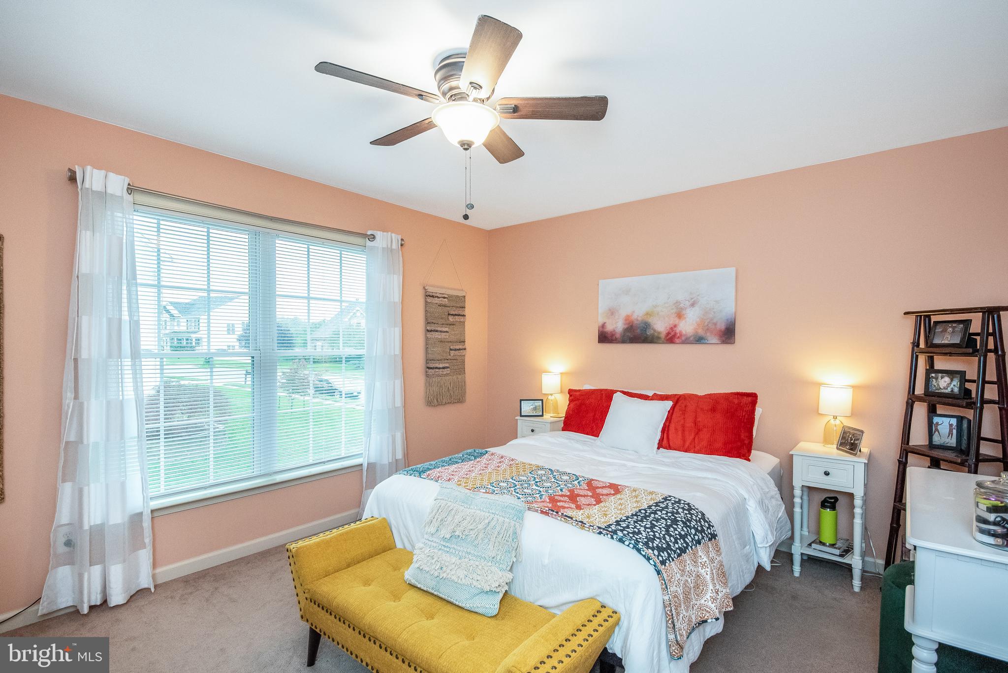 FOREST LAKES - Residential