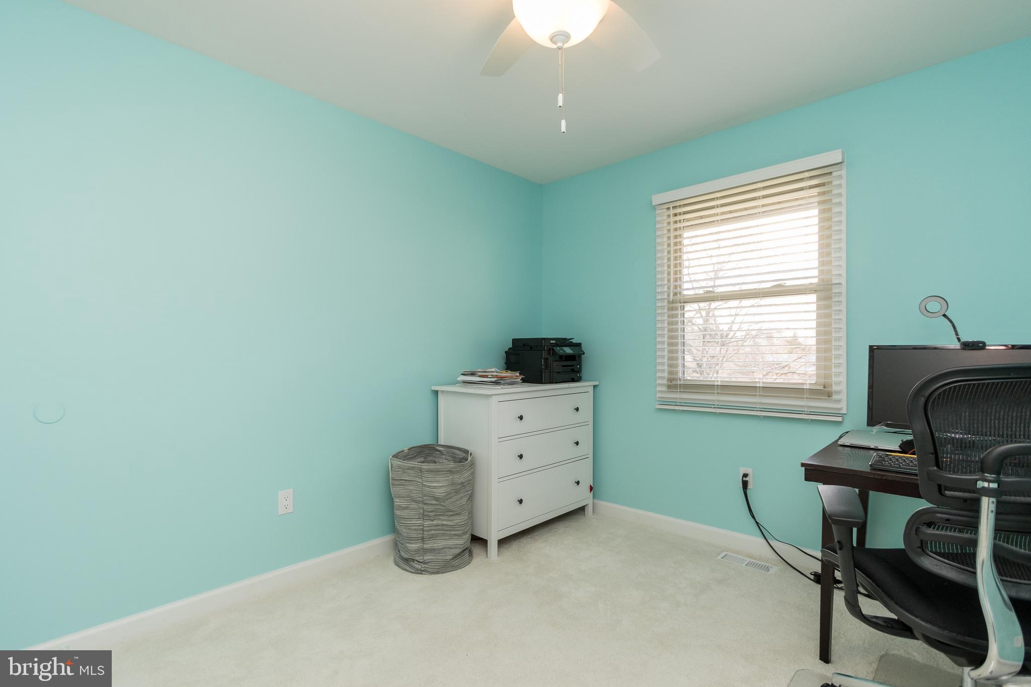 BROOKVILLE KNOLLS - Residential