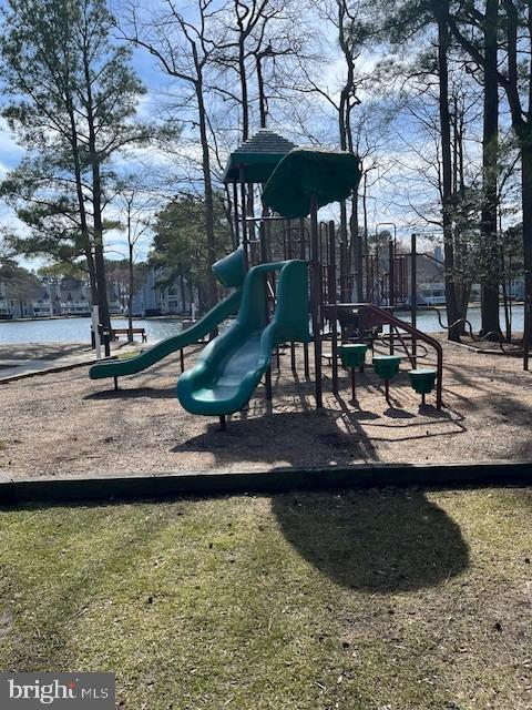 SEA COLONY WEST - Residential