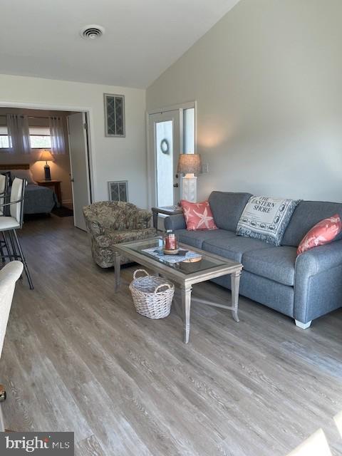 39357 W PINE COURT 1007