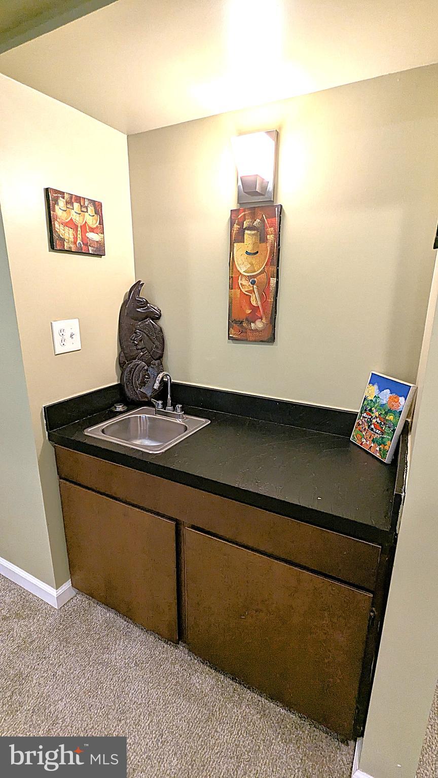 CHERRYWOOD SQUARE - Residential