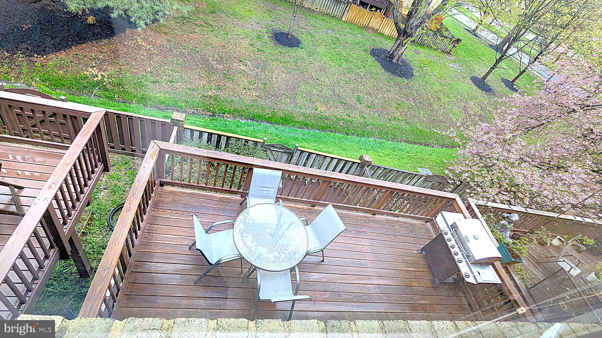 CHERRYWOOD SQUARE - Residential