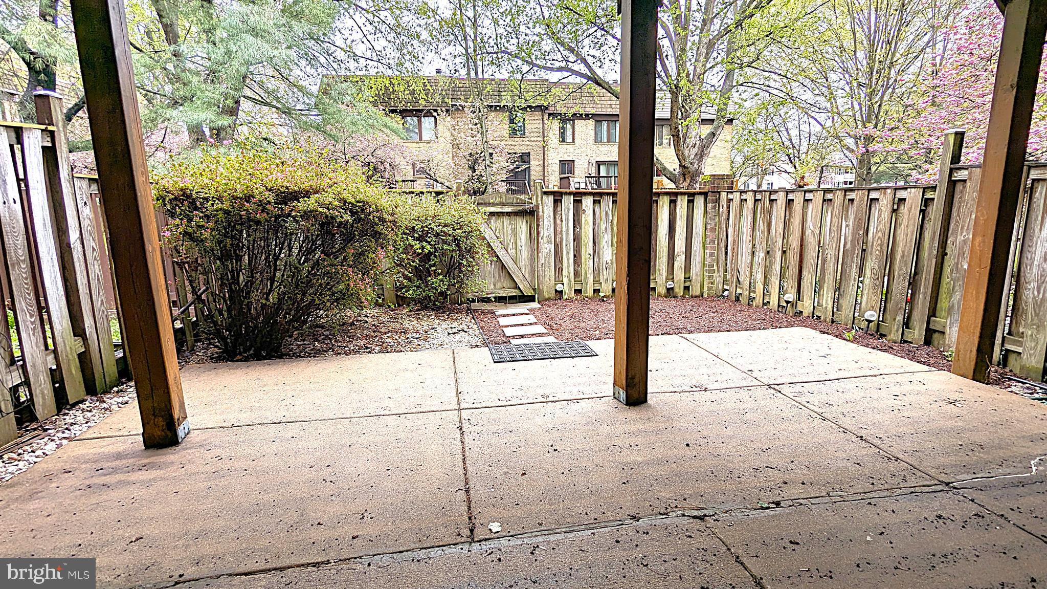 CHERRYWOOD SQUARE - Residential