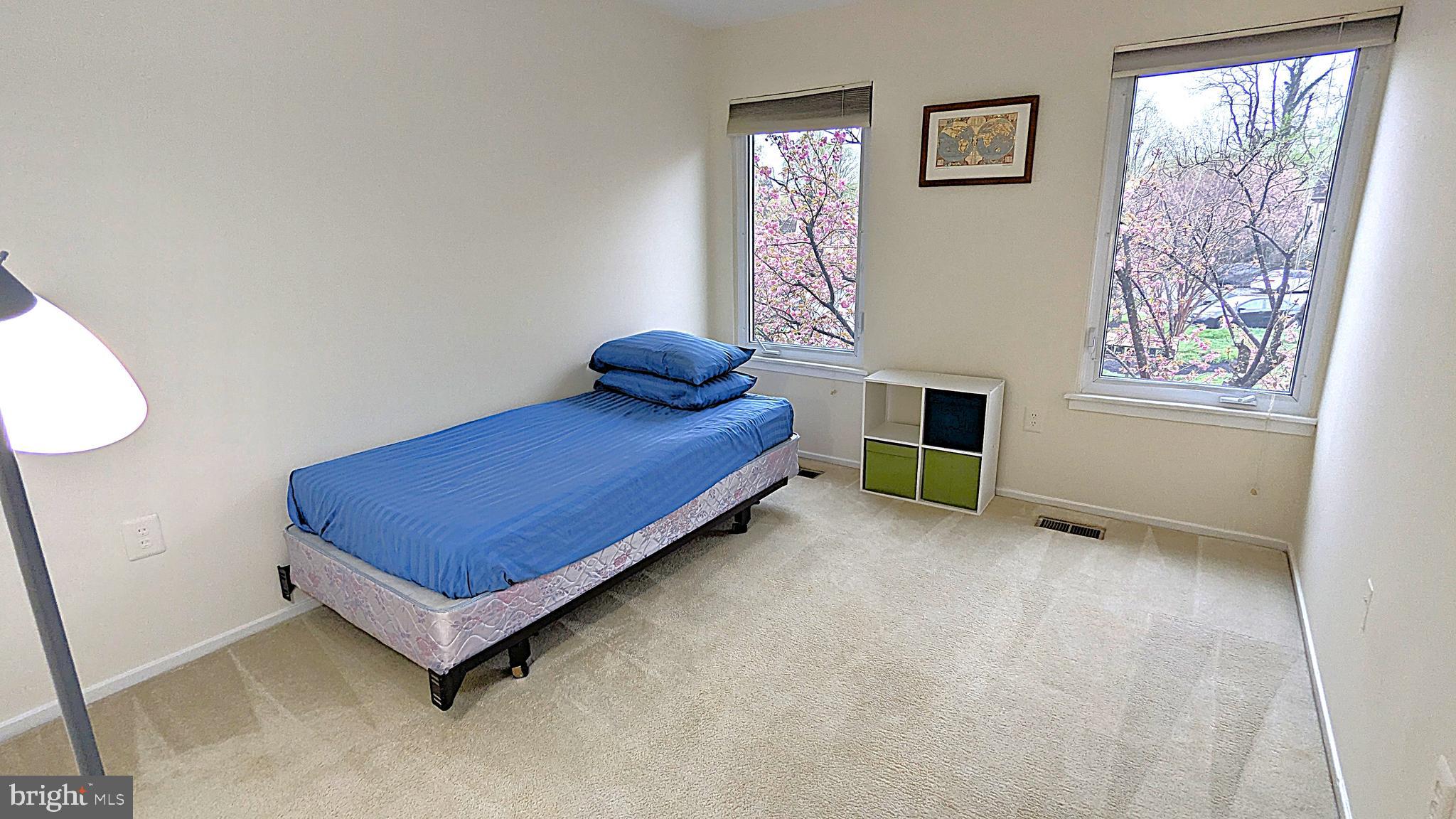 CHERRYWOOD SQUARE - Residential