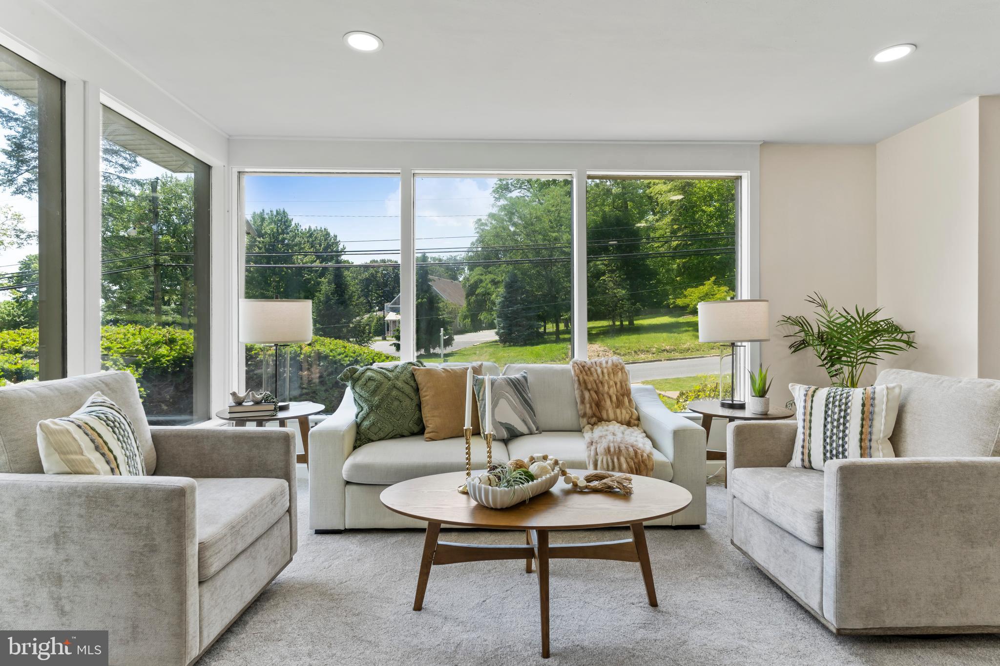 3700 VISTA TERRACE