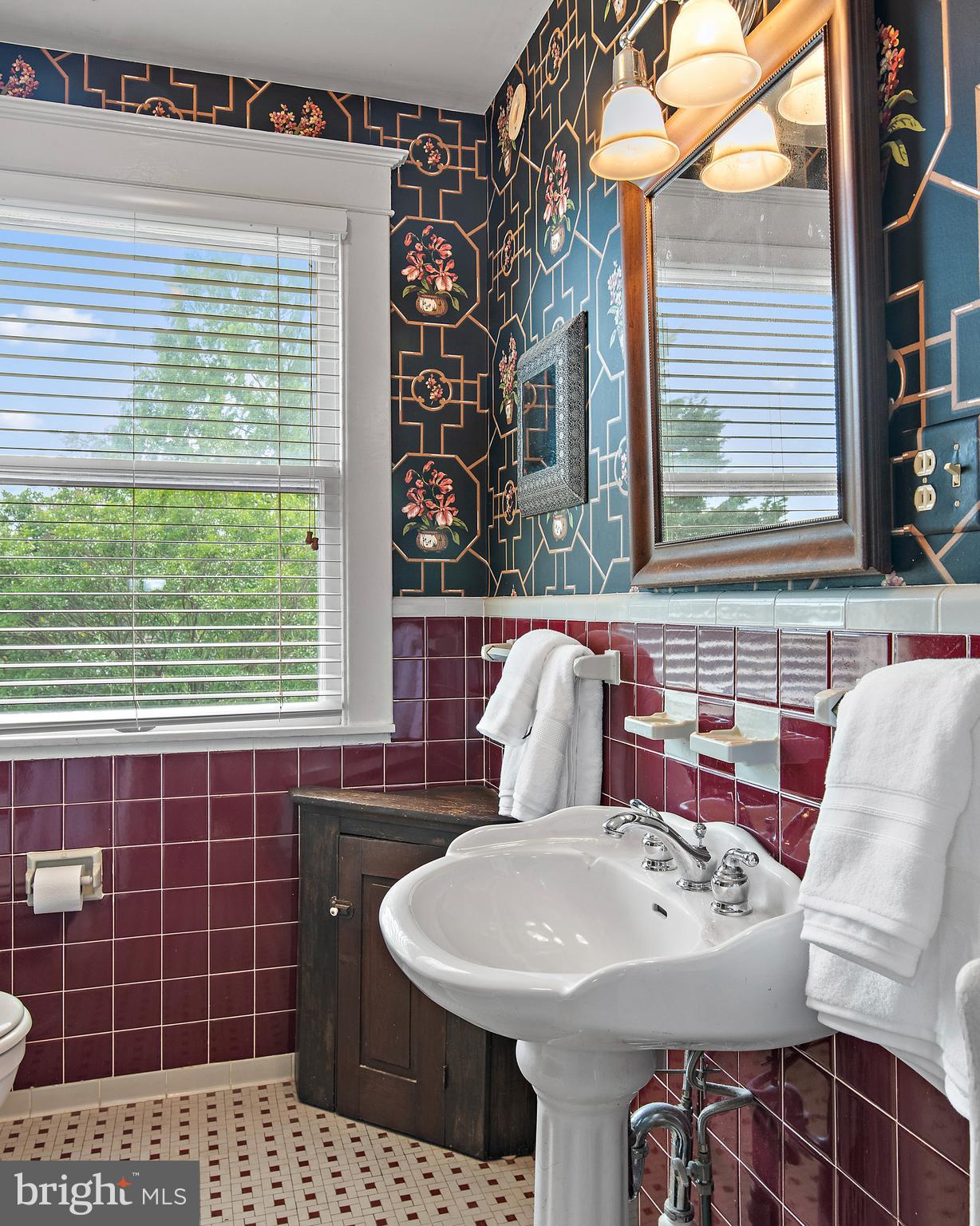 HISTORIC DISTRICT - Residential