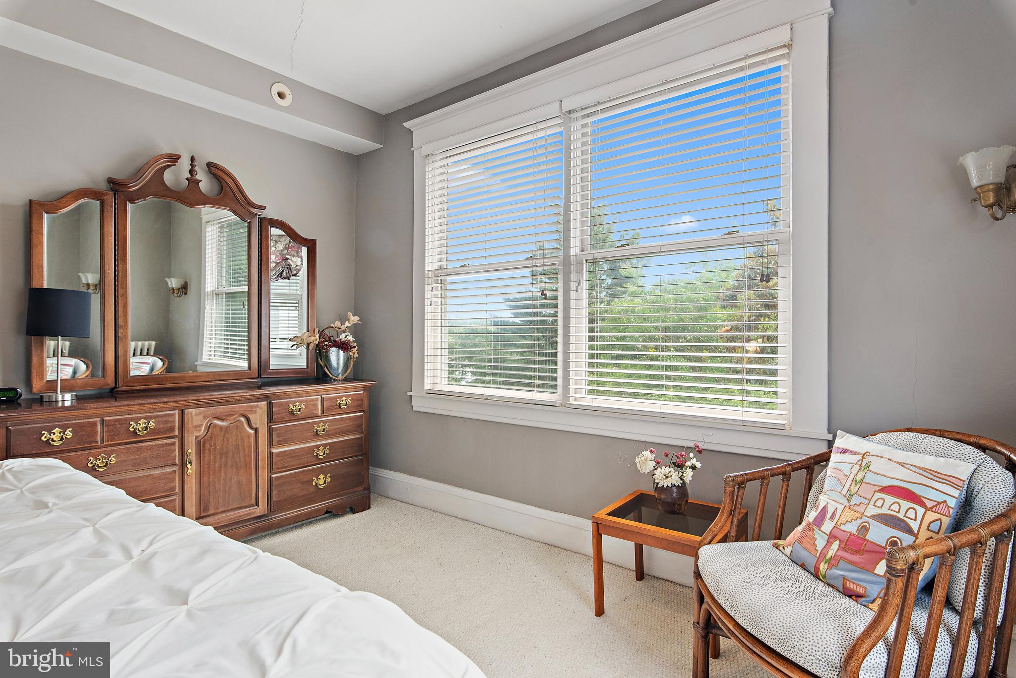 HISTORIC DISTRICT - Residential