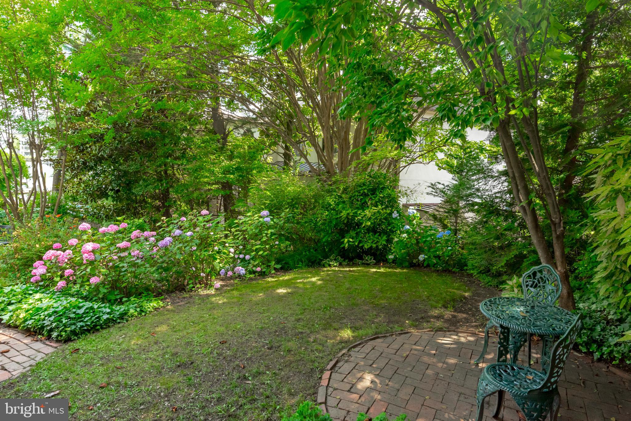 HISTORIC DISTRICT - Residential