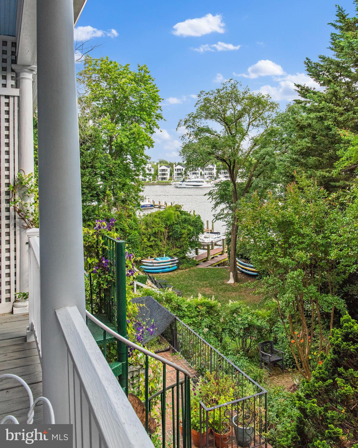 HISTORIC DISTRICT - Residential