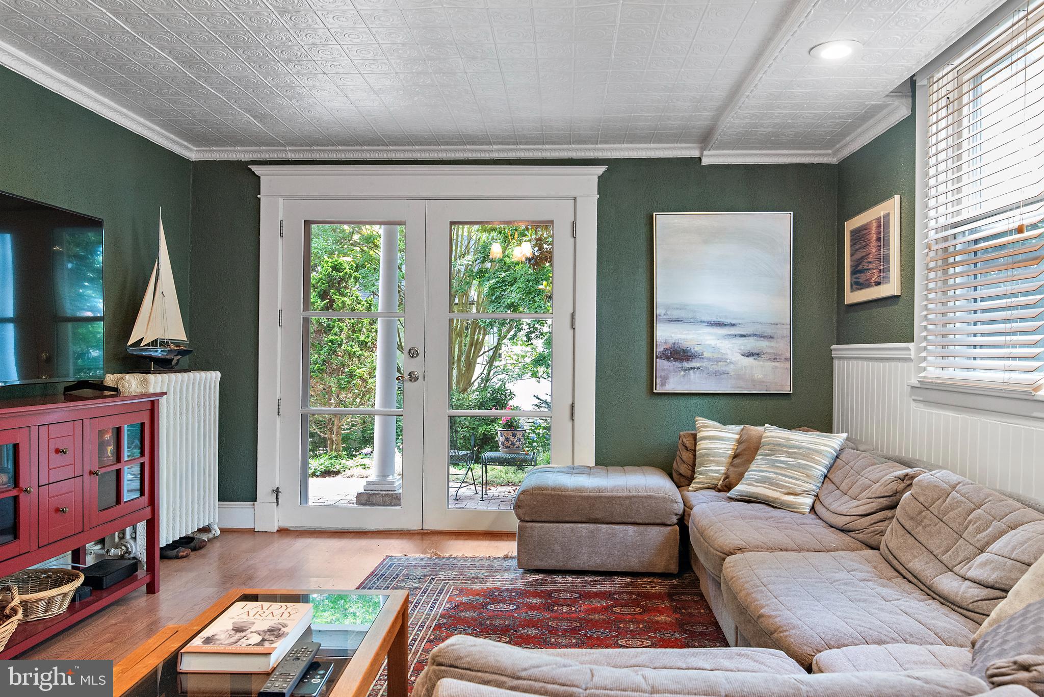 HISTORIC DISTRICT - Residential