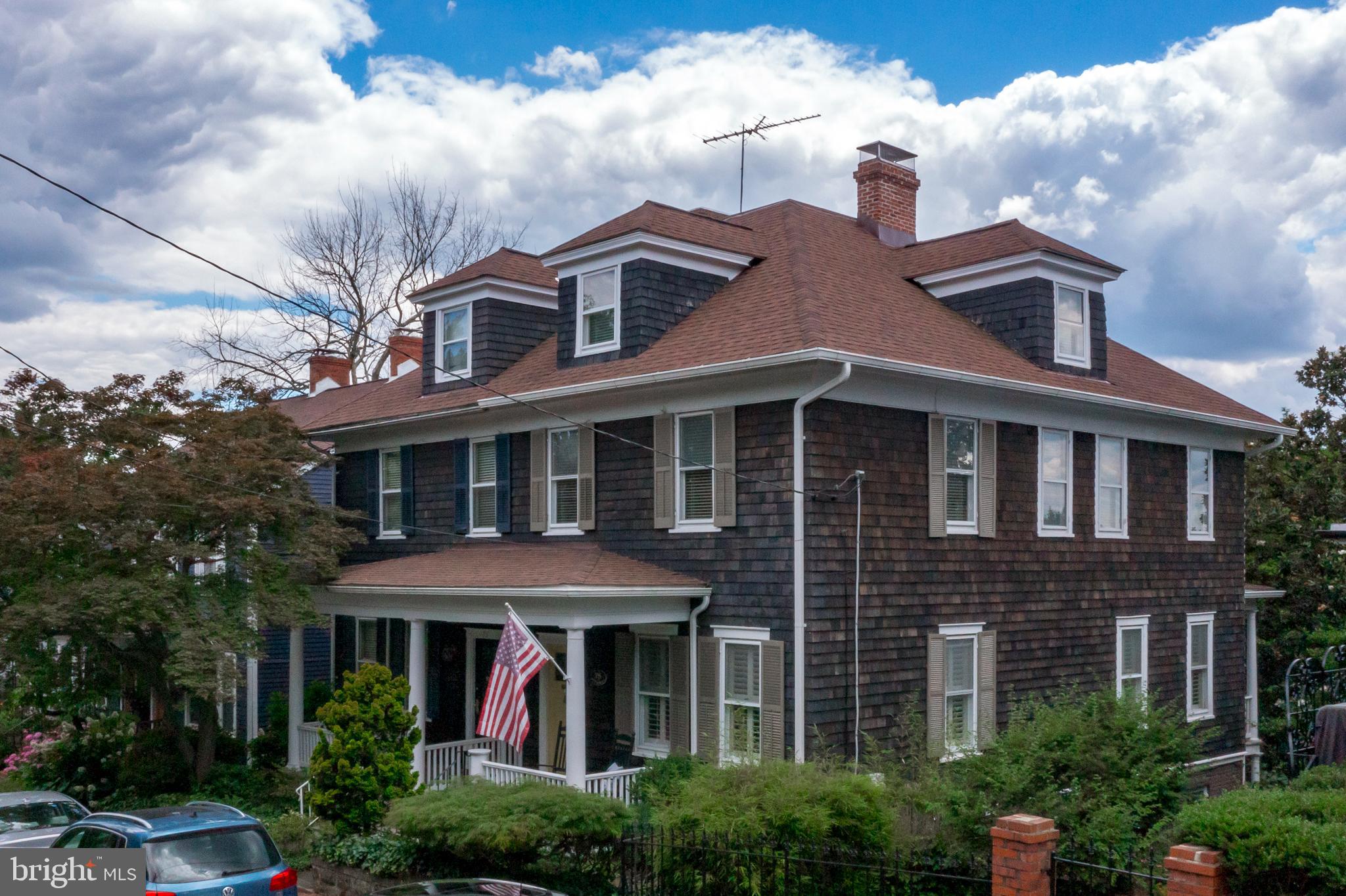 HISTORIC DISTRICT - Residential