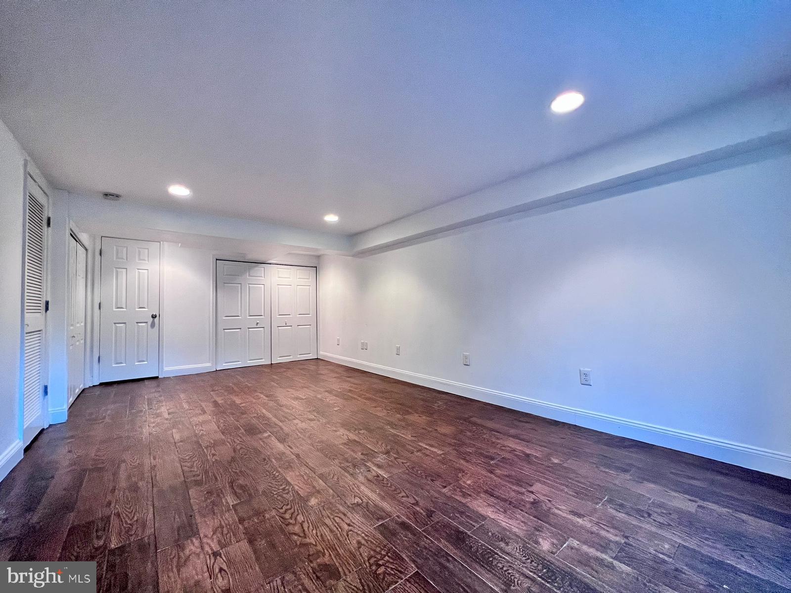 BETHESDA OVERLOOK - Residential