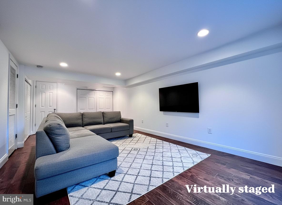 BETHESDA OVERLOOK - Residential