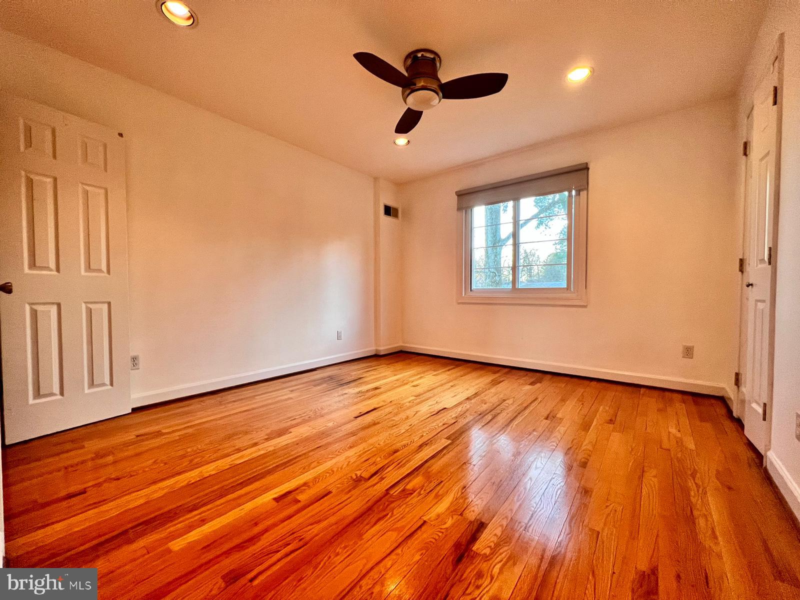 BETHESDA OVERLOOK - Residential