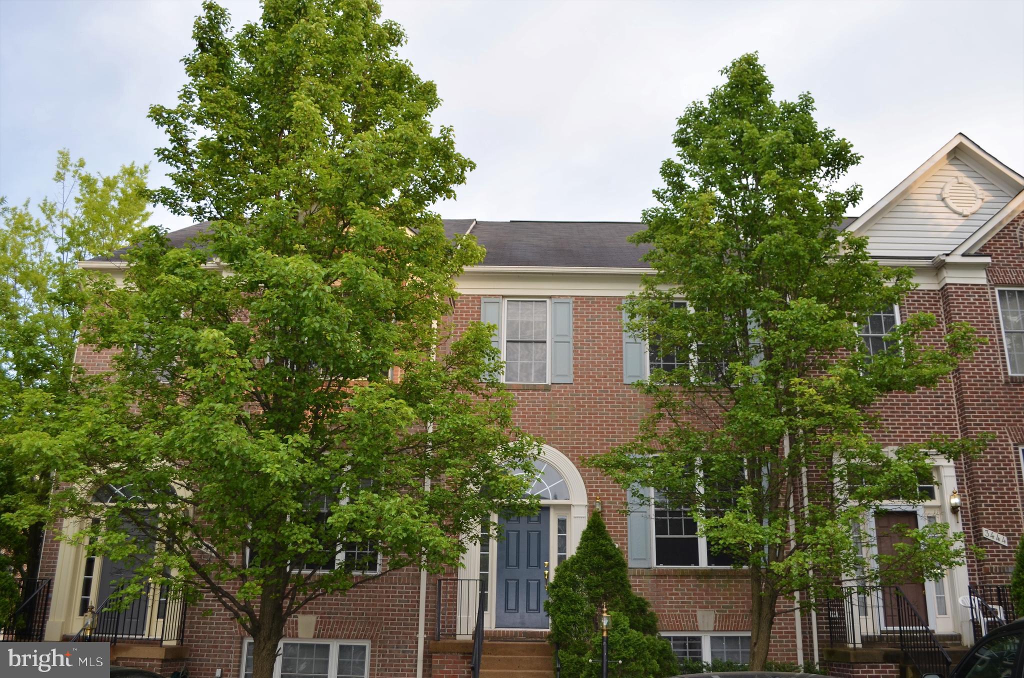 SPRING LANE TOWNHOUSES - Residential Lease