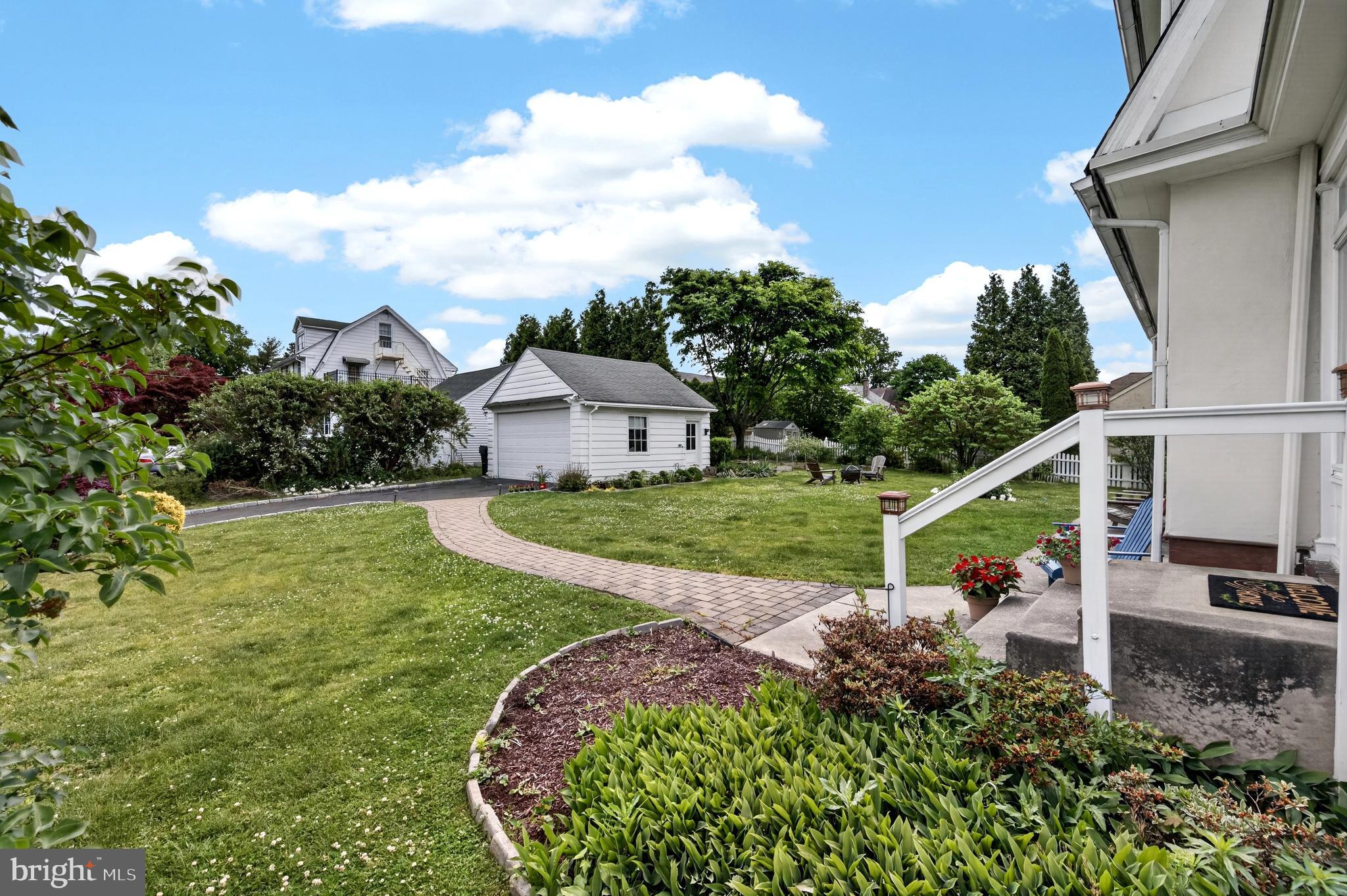 HILLTOP ESTATES - Residential